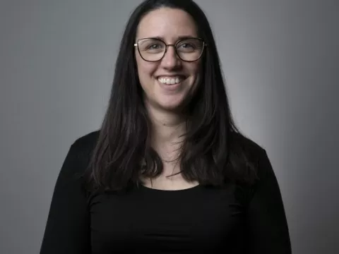 Headshot of Sarah Opie-Martin