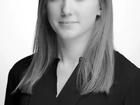 Elizabeth Hopkins headshot