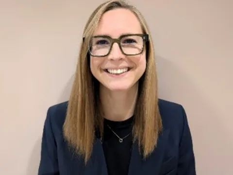 Claire Humphries headshot