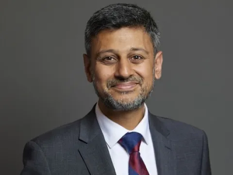 Dr Zubir Ahmed MP headshot