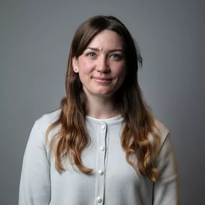 Genevieve Cameron headshot