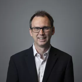 Nick Bateson headshot